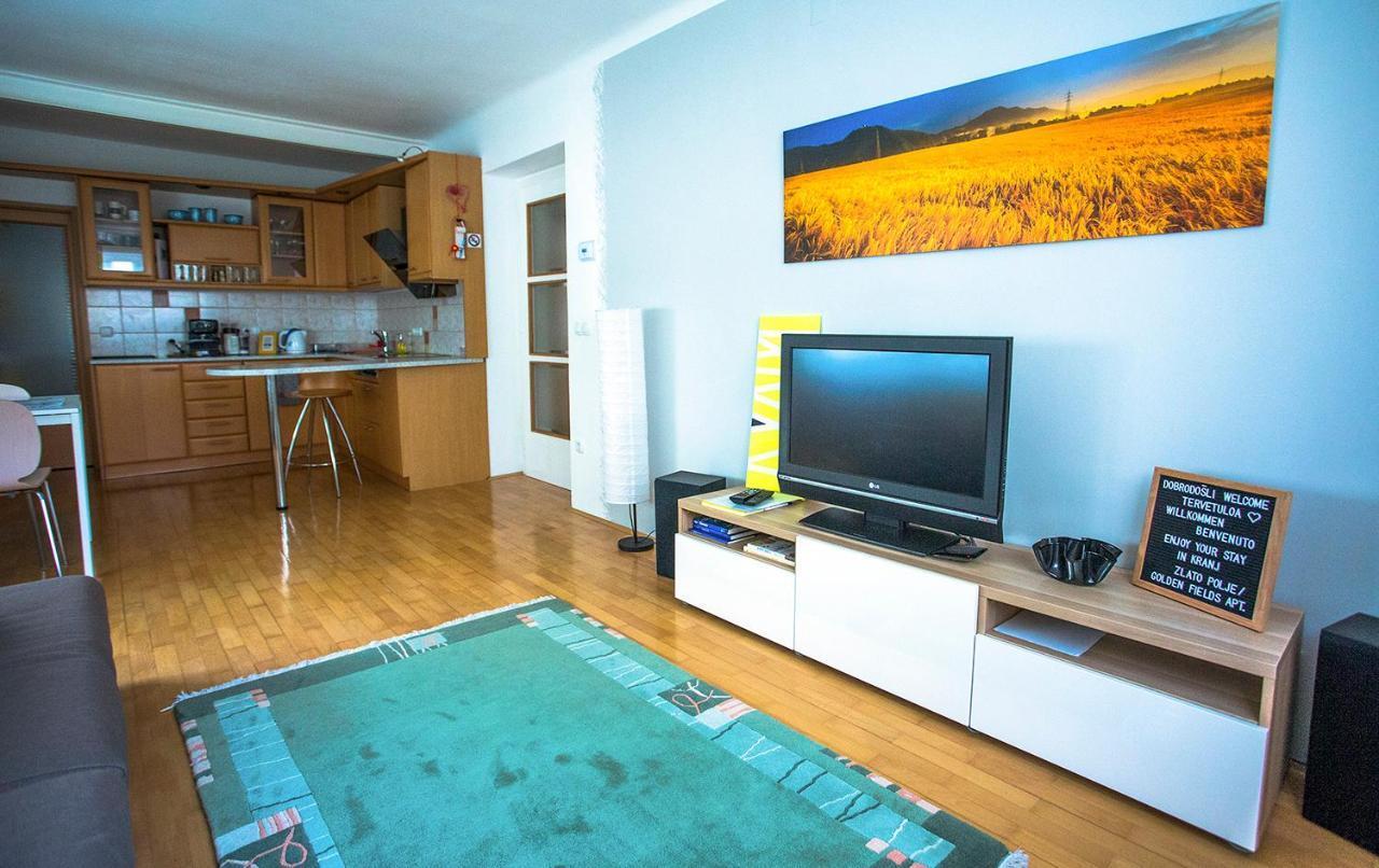 Goldenfields Apartment Kranj Zewnętrze zdjęcie